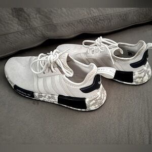 Women’s Adidas NMD V3